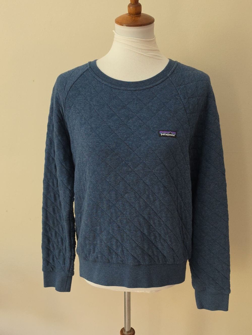 Patagonia Women's Quilted Crewneck Sweatshirt - Blue Organic Cotton